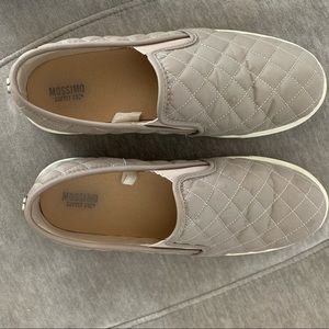 MOSSIMO quilted slip on sneakers